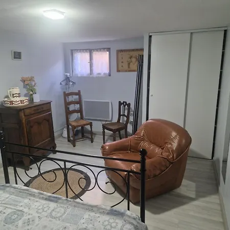 شقة Dans Le Thouarsais ثوارس